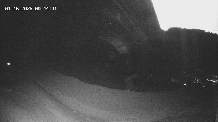 Revelstoke Mountain Resort - Top of The Stoke Webcam